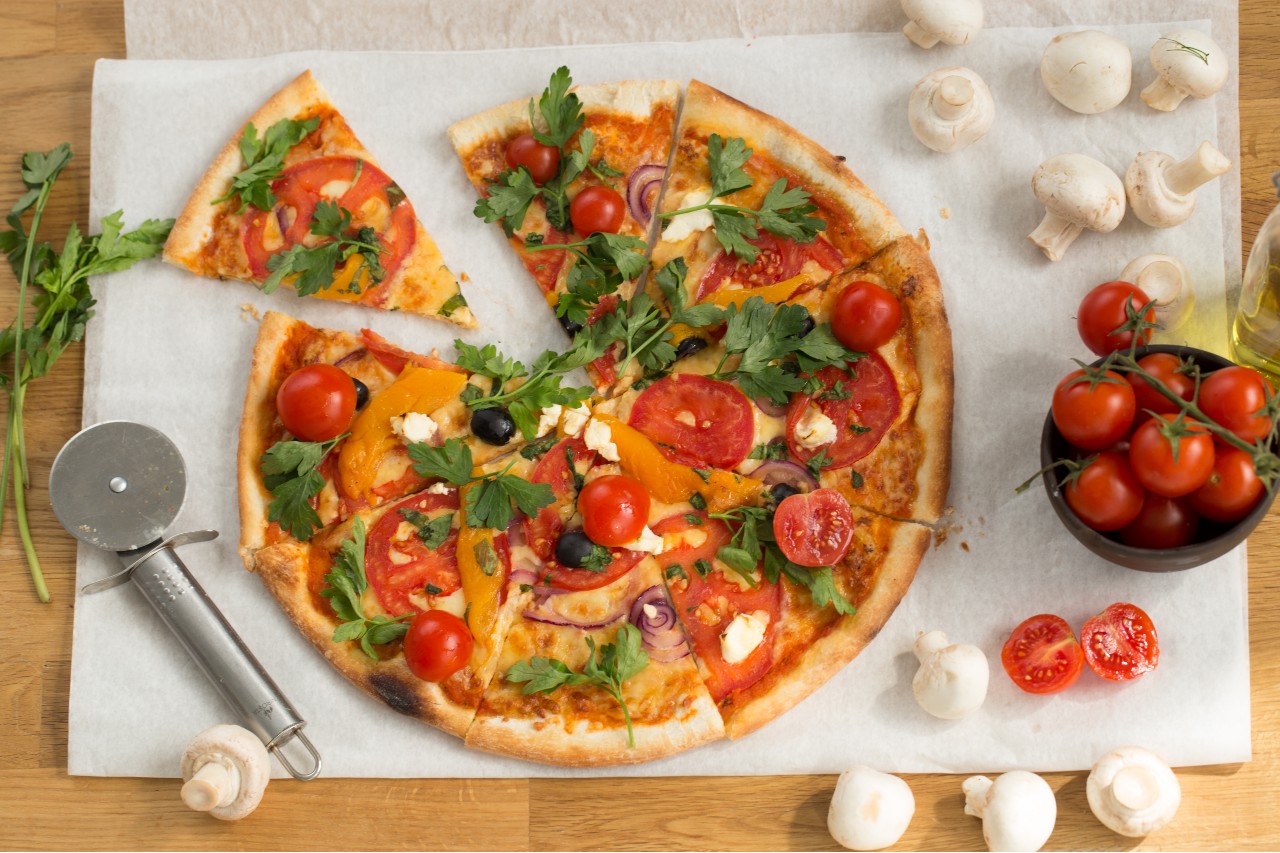 Holzofenpizza in Gelsenkirchen frisch aus dem Ofen